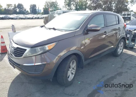 2013 Kia Sportage Lx z USA, uszkodzony, nr VIN KNDPB3A28D7397996